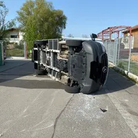 V4.jpg