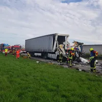 20180910_vu_3lkw_bab304.jpg