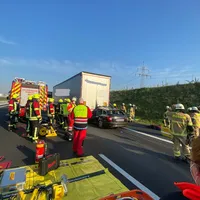 royb6822_li.jpg
